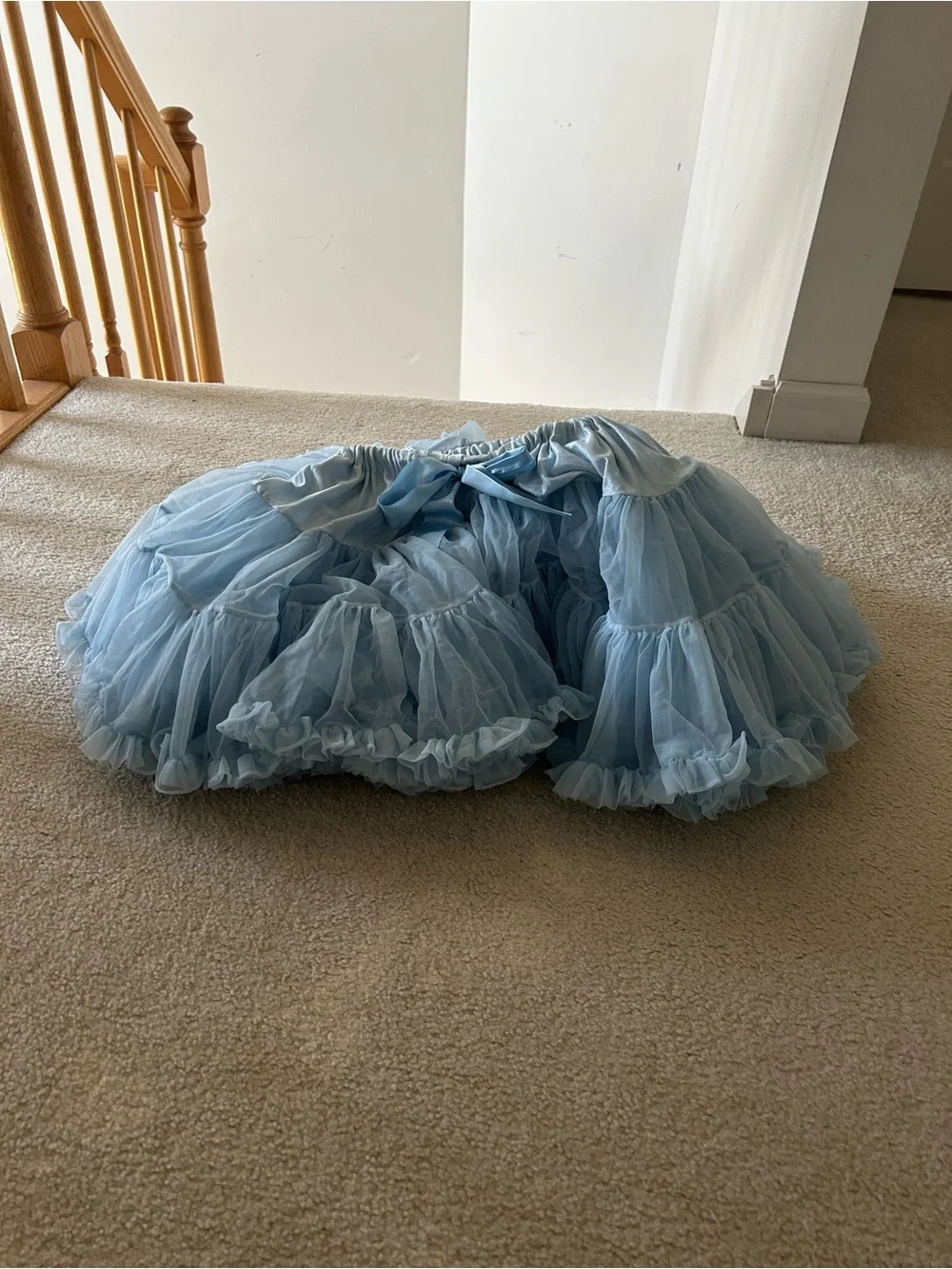 Angel’s Face tutu frozen blue sky size large 8-10 years pale blue pastel fluffy